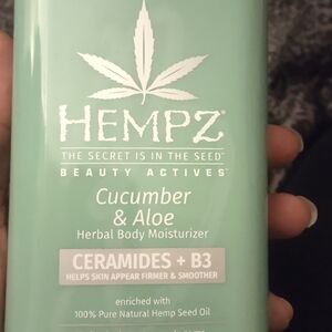Hempz Cucumber & Aloe Moisturizer with Ceramides